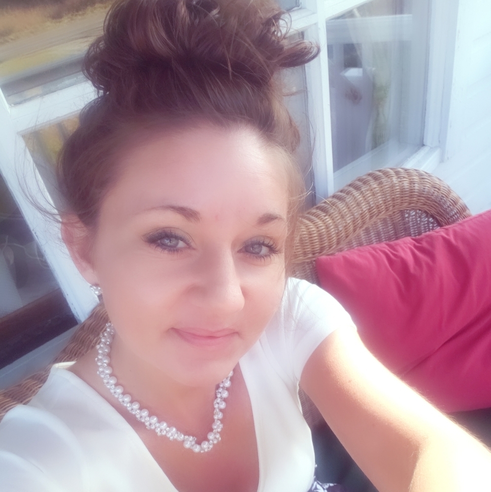 Meet your Posher, Tiffany